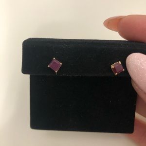 14K Ruby stud earing